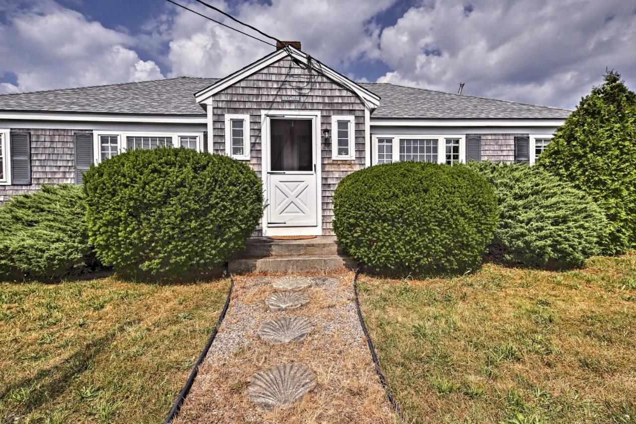 Modern Cape Cod Cottage Walk To Craigville Beach Centerville Esterno foto